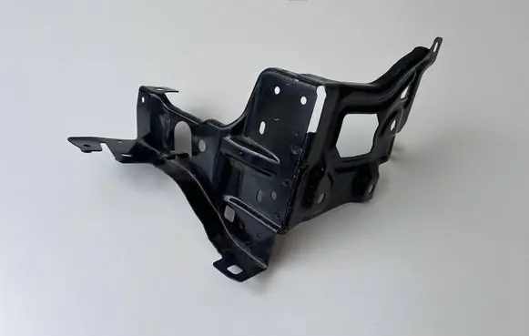 BMW 2 F45 Headlight/headlamp mounting bracket 7302531