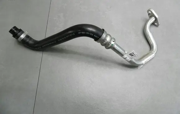 BMW X1 F48 F49 Turbo turbocharger oiling pipe/hose 8513615