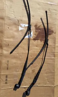 Ford Transit Custom Front wiper blade arm BK21-17526-BC