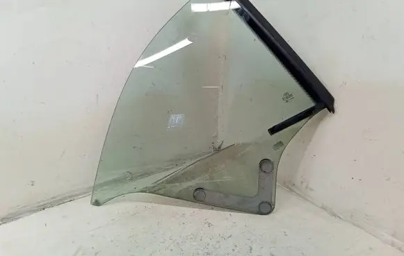 Audi A5 8T 8F Rear side window