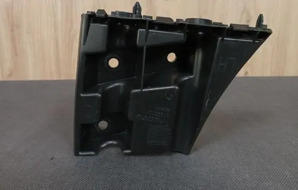 Volvo V40 Cross country Front bumper mounting bracket 31395101