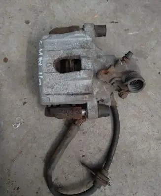 Ford C-MAX II Rear brake caliper