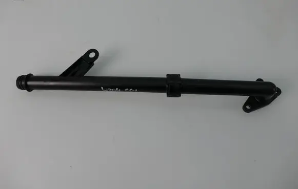 Mercedes-Benz C W204 Engine coolant pipe/hose