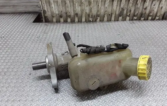 Audi A2 Master brake cylinder 8Z1611301B