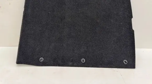 Trunk/boot floor carpet liner