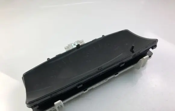 Toyota Corolla E120 E130 Speedometer (instrument cluster) 8380012E10