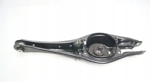 Volkswagen Touran III Rear control arm 5QA505311B