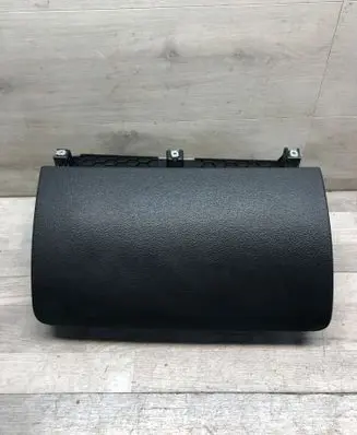 Audi Q7 4L Glove box 4L1857035E