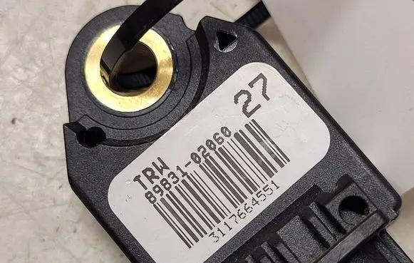 Toyota Auris 150 Airbag deployment crash/impact sensor 8983102060 3117664551