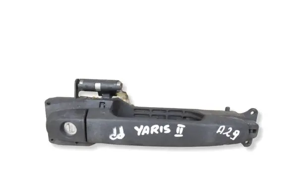Toyota Yaris Front door exterior handle 
