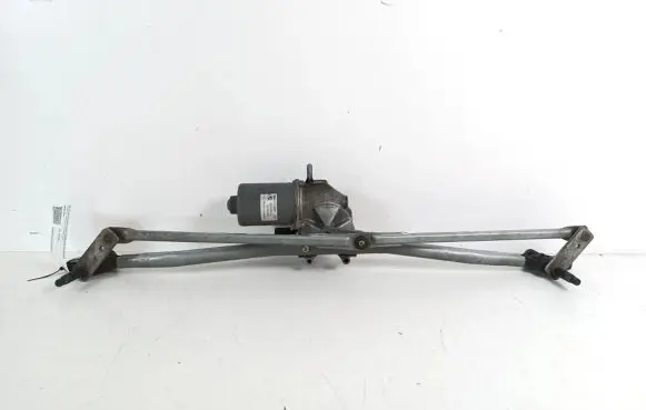 Front wiper linkage