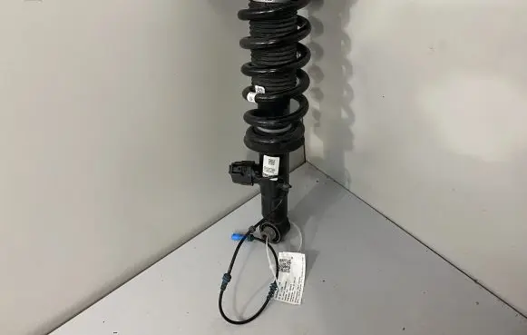 BMW X6 G06 Rear shock absorber/damper 6869026