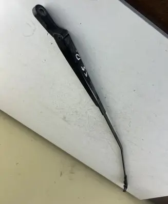 Citroen C5 Front wiper blade arm 071956