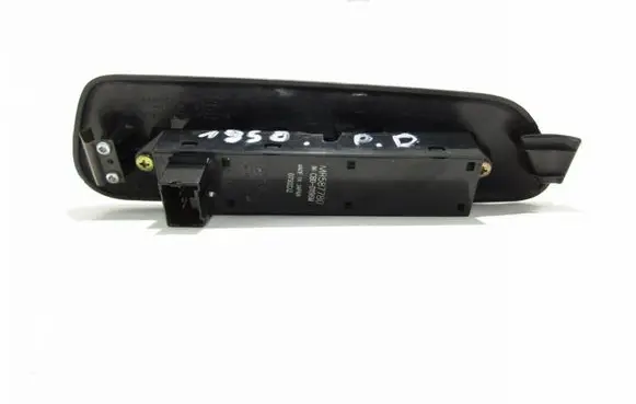 Chrysler Sebring (ST-22 - JR) Electric window control switch mr587780