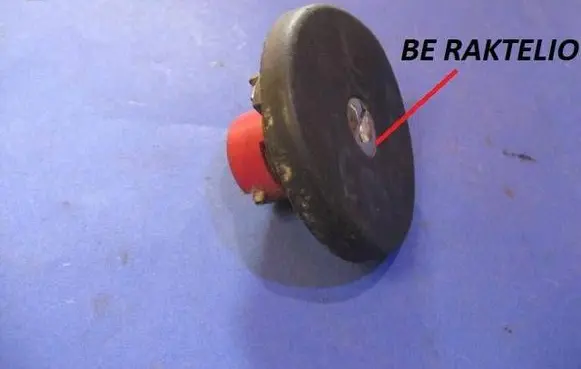 Ford Courier Fuel tank filler cap W84A164B