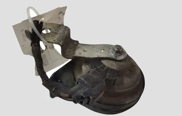 Opel Astra J Horn signal CH2035A73345