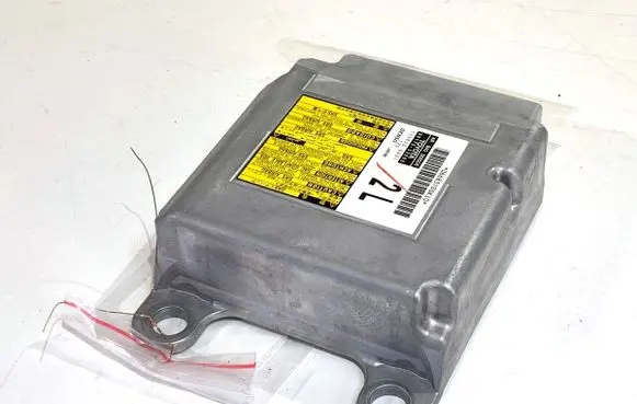 Lexus IS III XE30 Airbag deployment crash/impact sensor 8917053660