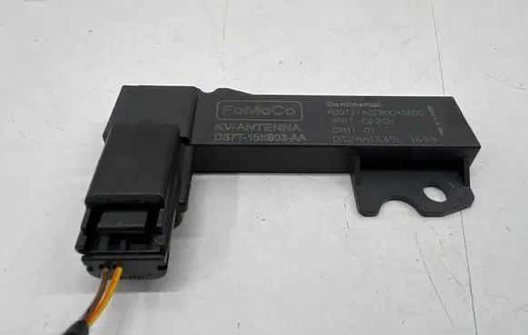 Ford Mondeo MK V Keyless system antenna DS7T15K603AA