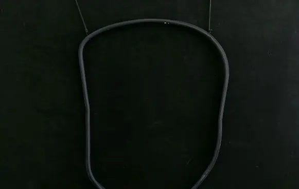 Rear door rubber seal (on body)