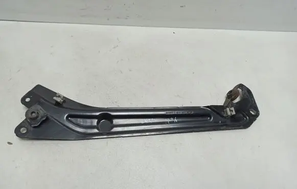Skoda Yeti (5L) Radiator support slam panel bracket 5L0805931
