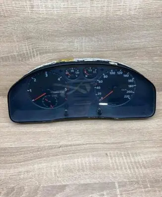 Audi A4 S4 B5 8D Speedometer (instrument cluster) 8D0919034
