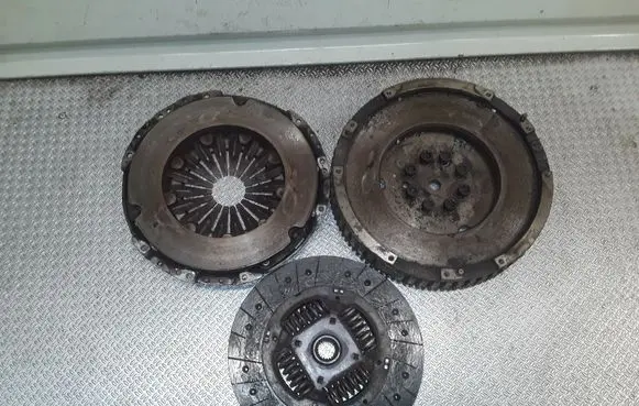 KIA Ceed Clutch set kit 39295 32021