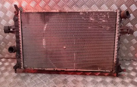 Opel Zafira A Coolant radiator 09157937GS