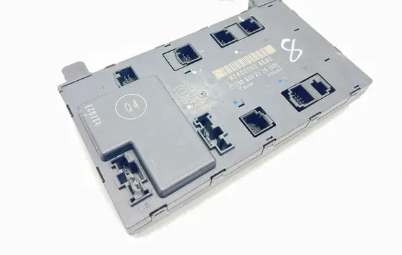 Mercedes-Benz CLK A209 C209 Door control unit/module 2098202226 355225