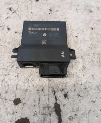 Audi A6 S6 C6 4F Gateway control module 4F0907468D 4F0910468A