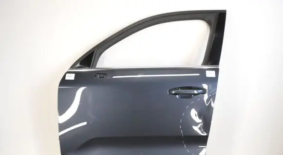 Volvo XC40 Front door 