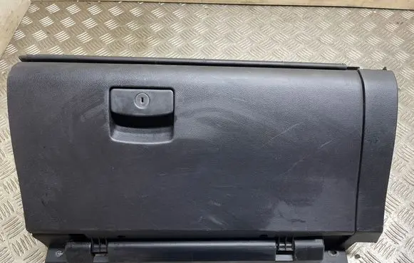 Glove box set