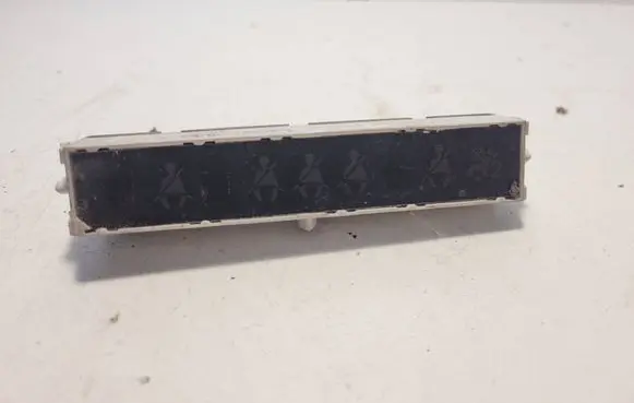 Peugeot 207 Seat belt warning relay 9652415980 064724906 H18934