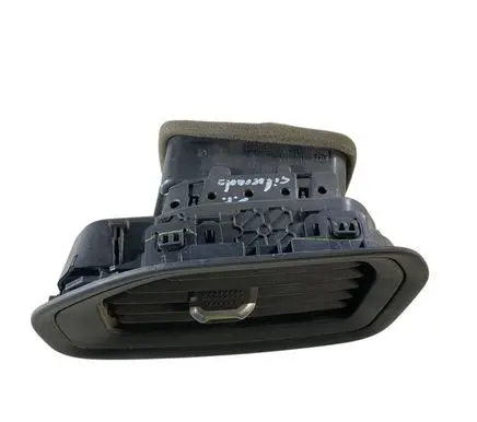 Chevrolet Silverado Dashboard side air vent grill/cover trim 23356904