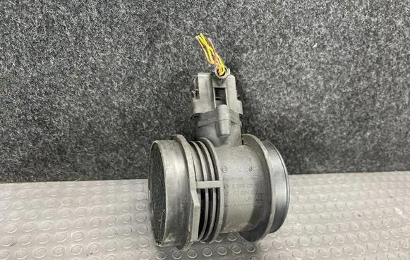 Mercedes-Benz CLK A208 C208 Mass air flow meter 1120940048