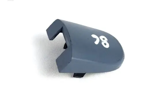 Volkswagen PASSAT B5.5 Front door handle cover 3b4839879