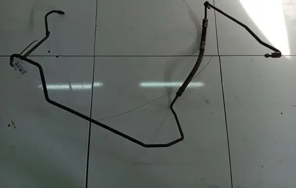 Volvo XC70 Power steering hose/pipe/line 
