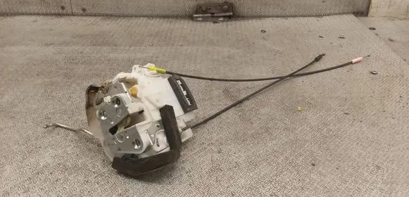 Subaru Forester SH Front door lock 