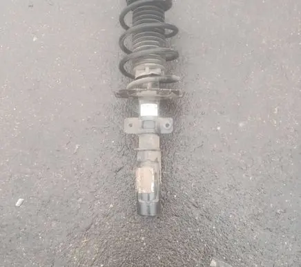 Peugeot 3008 II Front shock absorber with coil spring 9819718680 02270317 E4673201