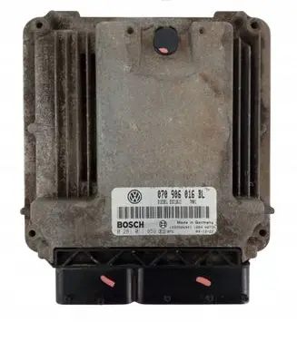 Volkswagen Touareg I Engine control unit/module 070906016BL
