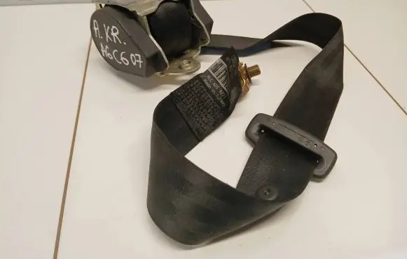 Audi A6 S6 C6 4F Rear seatbelt 4F0857805E 605827100