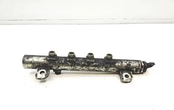 Opel Zafira B Fuel main line pipe 55197372 054810 0445214122
