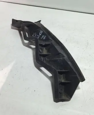 Volkswagen PASSAT B6 Front bumper mounting bracket 3C0807890