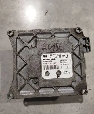 Opel Zafira B Engine control unit/module 55571558 5WK9464
