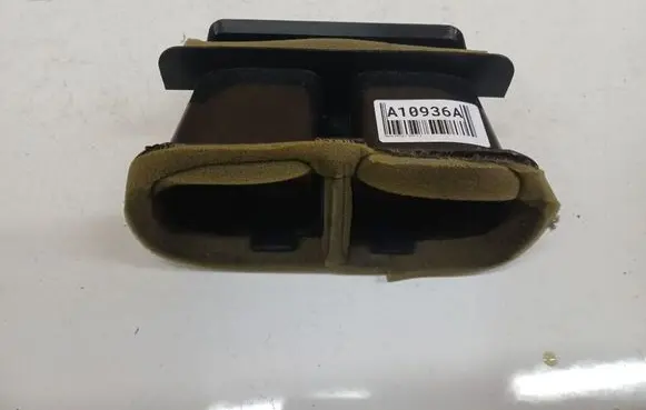 Mazda Premacy Air intake duct part Ga5r61271