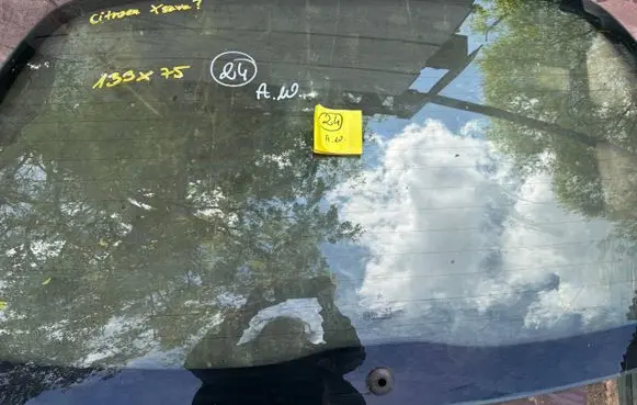 Citroen Xsara Opening tailgate glass 43R000015