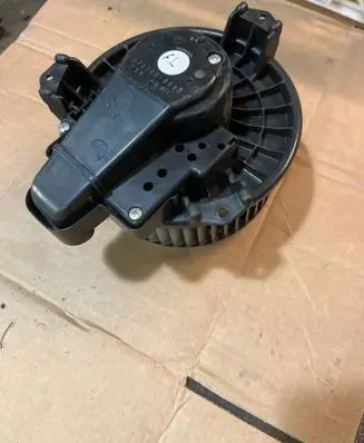 Toyota Corolla E140 E150 Heater fan/blower 2727008083