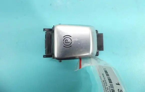 Mercedes-Benz GLC X253 C253 Handbrake/parking brake auto hold switch A2059051516 IMPRK1300360