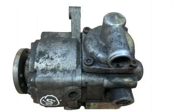Mercedes-Benz E W210 Power steering pump A0024661601