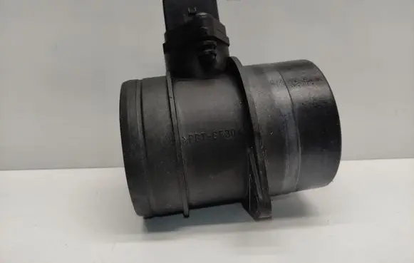 Volkswagen Jetta V Mass air flow meter 0280218071 07C906461