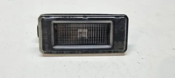 Nissan Qashqai J12 Number plate light 265108990E
